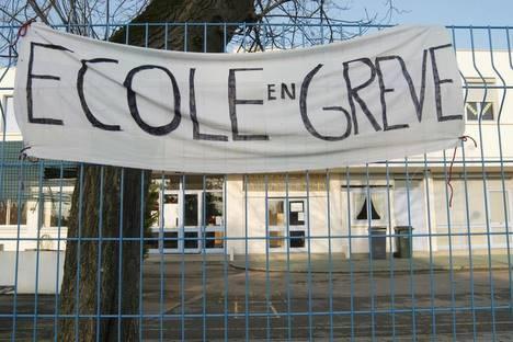 ecole en greve1