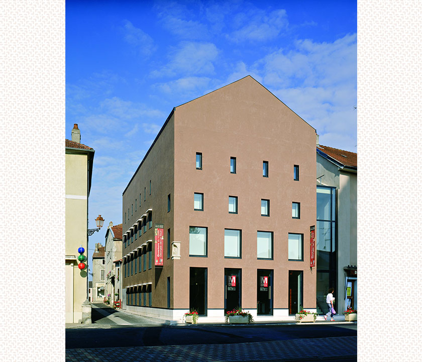 image src 08 vic.sur.seille.image1
